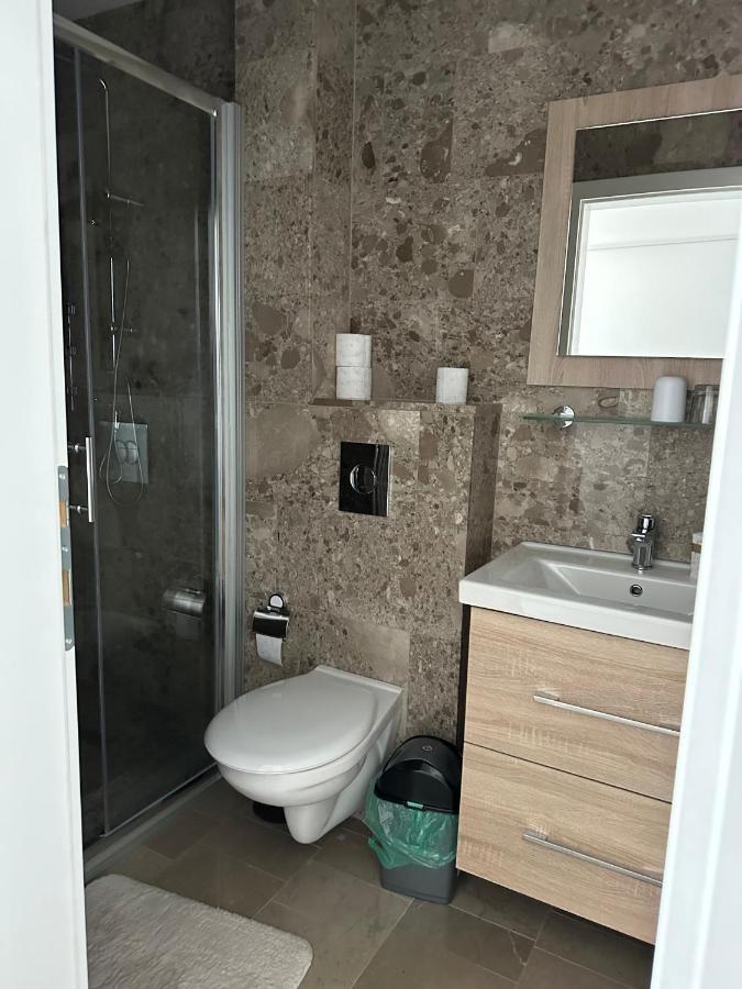 Royal City Apartments Яйце Экстерьер фото
