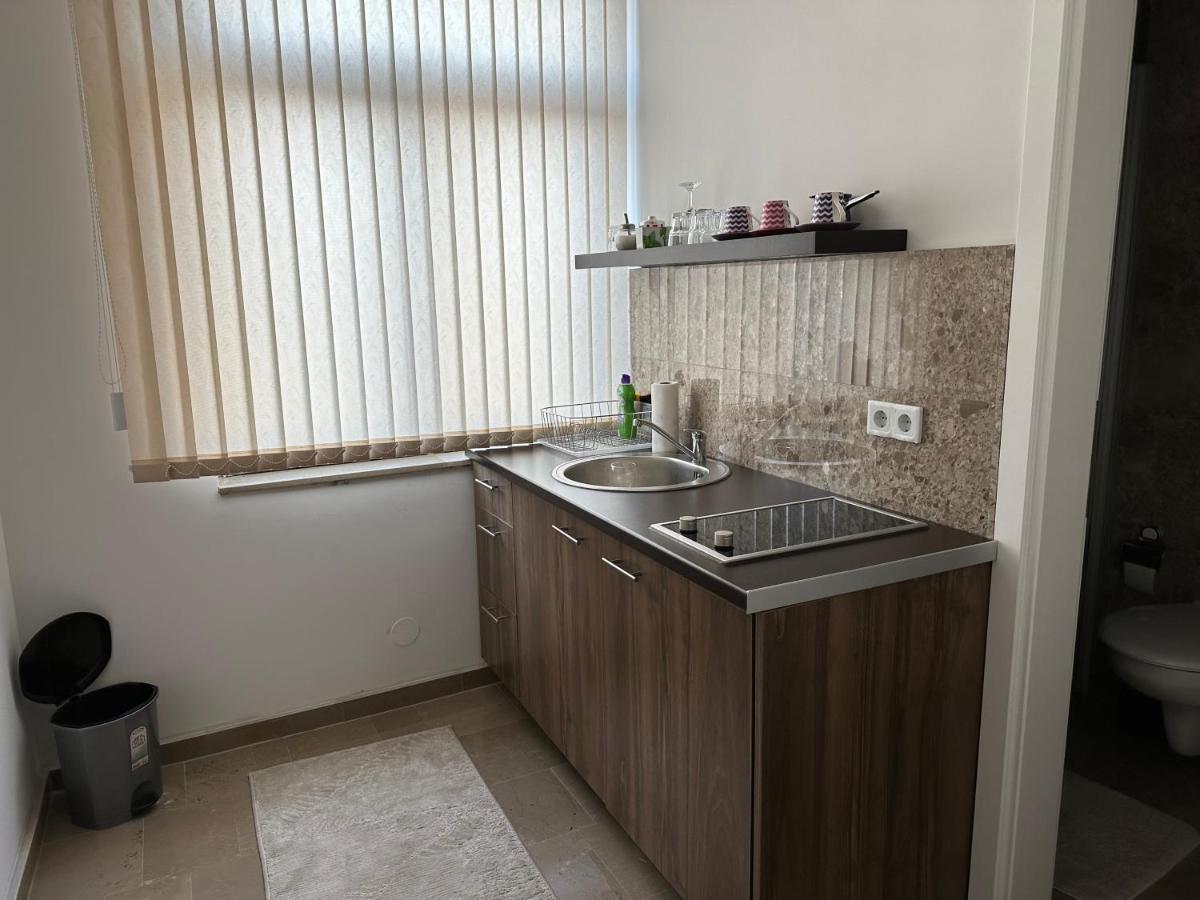 Royal City Apartments Яйце Экстерьер фото